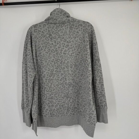 Calvin Klein Womens Grey Leopard Print Cowl Neck Sweatshirt top size 2XL - Picture 10 of 11